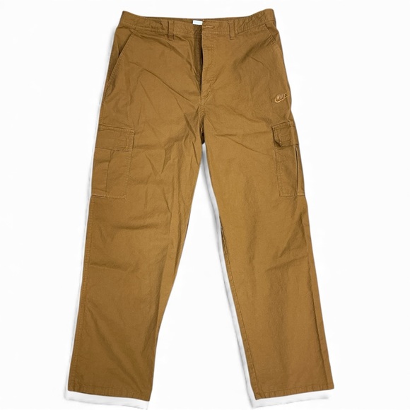 Nike Other - Nike Men's Brown Cargo Pants